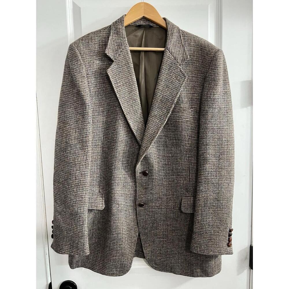 Vintage HARRIS TWEED Jacket Sport Cost Blazer Men 44 Brown 100% Scottish Wool